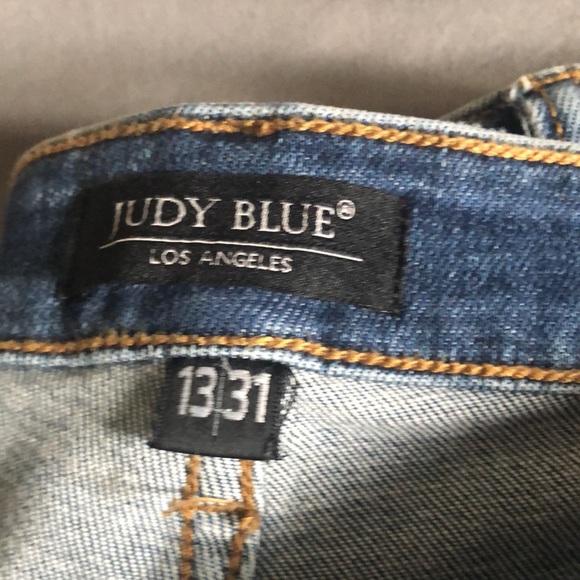 Judy blue skinny - Picture 2 of 9